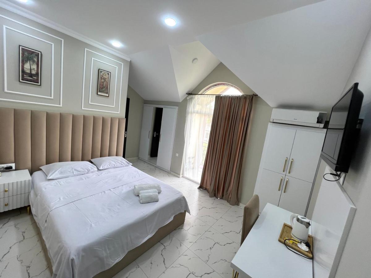 Four Seasons Hotel Батумі Екстер'єр фото